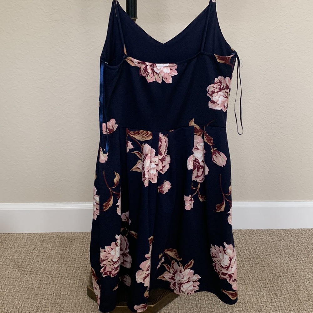 Monteau navy blue floral skater dress medium - Picture 7 of 8